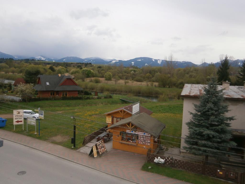 Hotel Flora Bešeňová Dış mekan fotoğraf